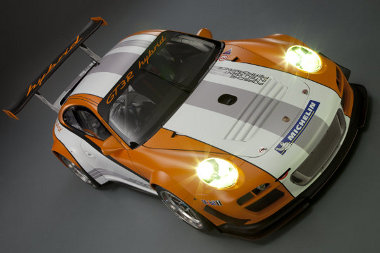 Befalazták a hátsó kerekek előtti légbeömlőket a Porsche 911 GT3 R Hybrid 2.0 esetén