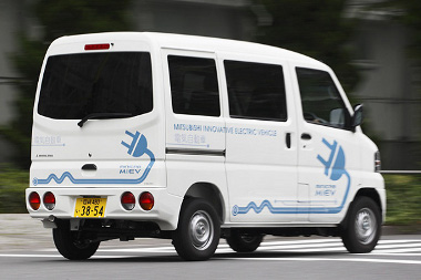 100 vagy 150 km a Mitsubishi Minicab MiEV hatótávolsága felszereltségtől - és akkumulátortól - függően
