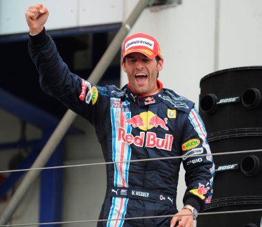 Vajon Webber csúcsdformája megmarad a Nürburgringre is, és meg tudja majd előzni Vettelt?