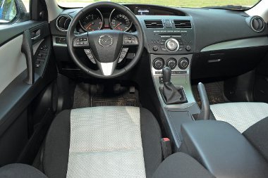 A Mazda ötfokozatú automata sebességváltója csak a 2,0 literes benzineshez konfigurálható