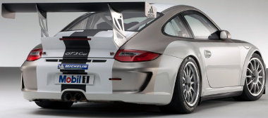 Az új előírásokhoz igazították a Porsche 911 GT3 Cup versenyautót - az eddiginél több sorozatban indulhat