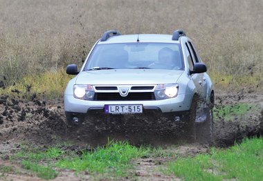 Az idei első félévben a Dacia Duster volt a legkeresettebb 4x4-es modell hazánkban. 510 db talált gazdára (27,5%-os piacrész)