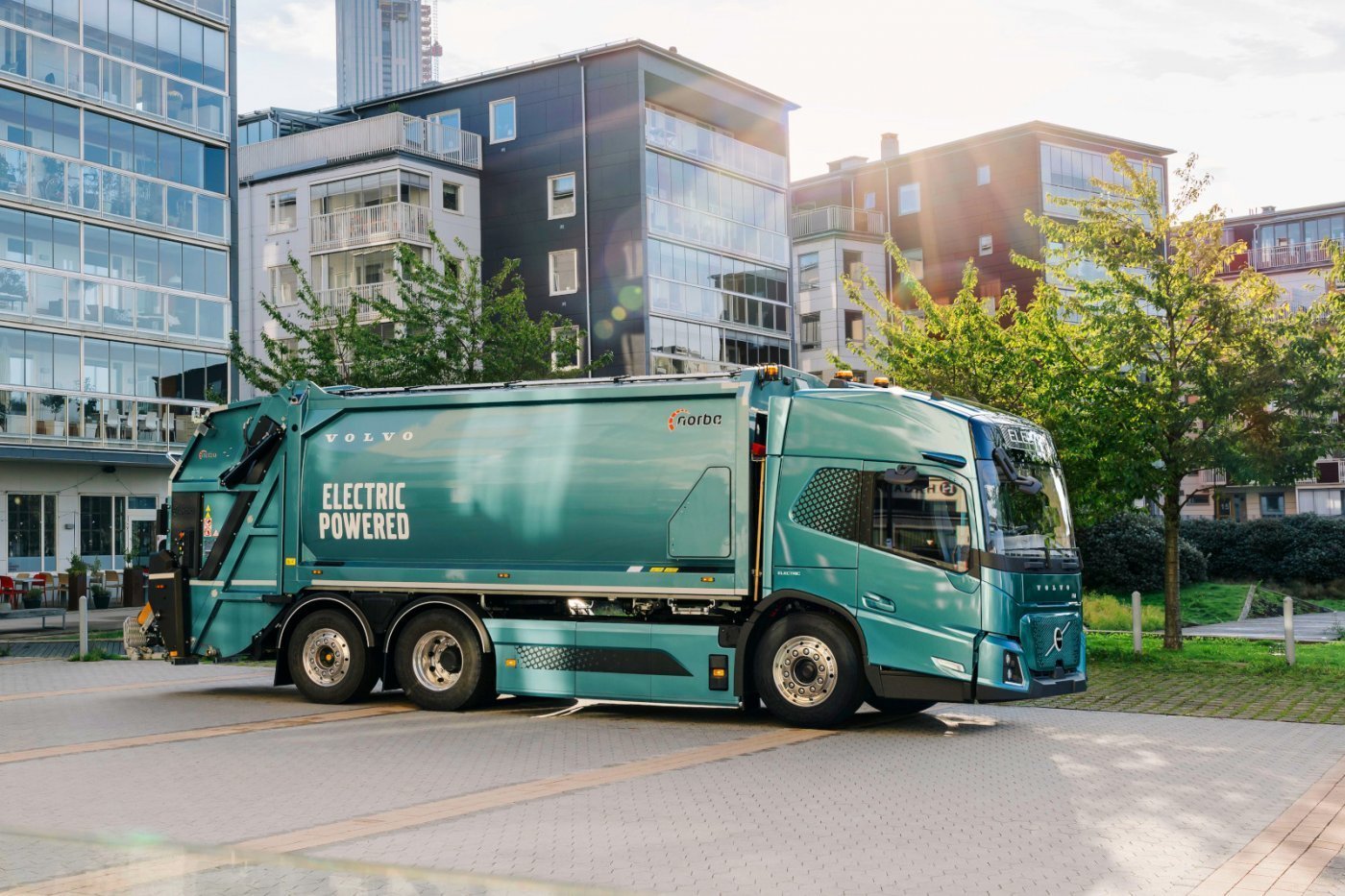 Bemutatta első, villanyautónak tervezett teherautóját a Volvo Trucks
